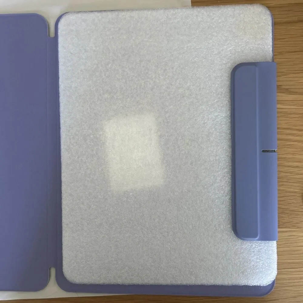 ESR iPad Pro 11 M5/M4 Case Magnetic Trifold Pencil Rebound Lavender